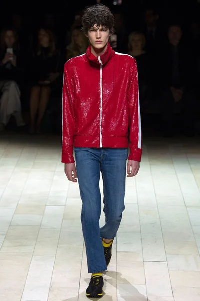 Look 133